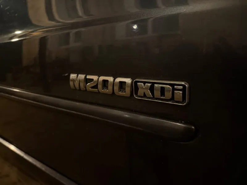 В продаже корейский рамный внедорожник! ssangyong kyron 2007гв дизельный надежный мотор! с малым расходом и хорошей мощностью! на полном приводе. резина зима, грязевая. ошибок никаких нет. машина в достойном состоянии. на хорошей комплектации. музыка блютуз салон кожа. подогревы сидений эл регулировка сидений документы в полном порядке, номера везде читаются. я собственник. город осмотра молодогвардейск, цена 600тр +79591481265 📞 звоните: +7(959)1481265 - фотография - 9