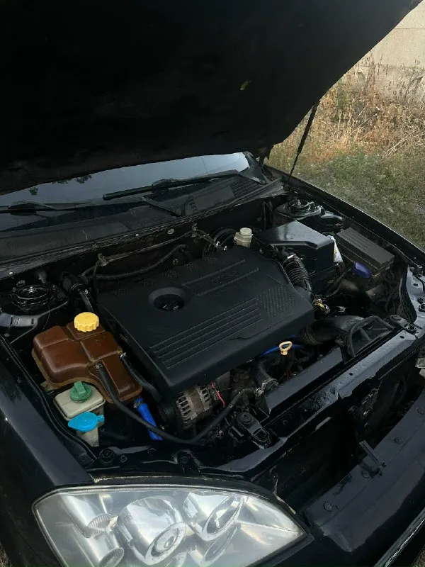 💶 цена: 660 тыс. 📮 город: донецк 🚘 марка / модель: chery eastar 📅 год выпуска: 2010 года выпуска, куплена была в автосалоне в 2011 году. 📊 пробег родной: 190тыс. не скручен! ⛽ двигатель: двигатель 1.8 бензин 🔧 тип кпп: пятиступенчатая механическая коробка передач в отличном состоянии. 👨‍⚖ будете первым владельцем в птс рф образца. ☎ контактный телефон: +79493956808 александр 📝 описание: хорошая комплектация, климат контроль, регулировка руля, электро регулировка и подогрев зеркал, подогрев стекла заднего вида, парктроник, деревянный руль, кондиционер, отличная музыка на 6 динамиков с сабвуфером, за машиной следили, ухаживали и любили! тонировка, подсветка ног, подсветка ключа хороший выхлоп, добились не громкого, приятного звука! хороший живой кузов, ничего варить и красить не нужно! недавно заменили масло в коробке. стеклоподъемники, два комплекта ключей по ходовой части всё в порядке с документами все в порядке, постоянный учёт днр, полное переоформление! 📞 звоните: +7(949)3956808 - фотография - 5