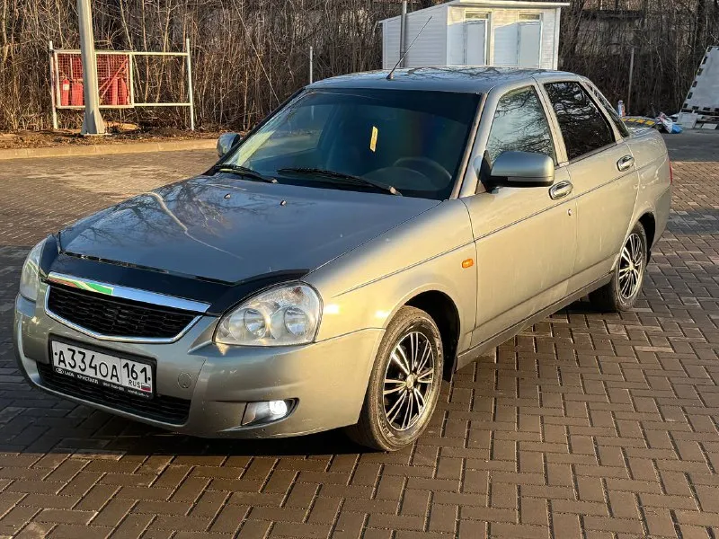 Ваз приора ваз 2170 2012 год выпуска. автомобиль в отличном состояние! 2 хозяина за всю историю эксплуатация. авто без дтп, автотека зеленая. техника на 5++ двс 1.6 16v, клапана не гнет, гидрокомпенсаторы не стучат, масло не расходует. новые свечи, катушки, ремень грм с роликами. коробка без нареканий!ходовая часть отличная, стойки ss20 comfort. кузов без гнили. днище, стаканы, лонжероны, пороги все целое! комплектация:эур, рабочий кондиционер,2 стеклоподъемника, подогрев зеркал, водительская подушка безопасности, abs. все сервисные книжки +3 ключа юридически чистый автомобиль. любой вид переоформления за автомобиль не стыдно цена 365.000 рублей. торг реальному покупателю у капота донецк +79495097888 📲 tg: … 📞 звоните: +7(949)5097888 - фотография - 8