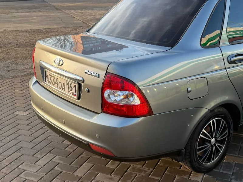 Лада приора ваз 2170 2012 год выпуска. автомобиль в отличном состояние! 2 хозяина за всю историю эксплуатация. авто без дтп, автотека зеленая. техника на 5++ двс 1.6 16v, клапана не гнет, гидрокомпенсаторы не стучат, масло не расходует. новые свечи, катушки, ремень грм с роликами. коробка без нареканий!ходовая часть отличная, стойки ss20 comfort. кузов без гнили. днище, стаканы, лонжероны, пороги все целое! комплектация:эур, рабочий кондиционер,2 стеклоподъемника, подогрев зеркал, водительская подушка безопасности, abs. все сервисные книжки +3 ключа юридически чистый автомобиль. любой вид переоформления за автомобиль не стыдно цена 365.000 рублей. торг реальному покупателю у капота донецк +79495097888 - фотография - 7