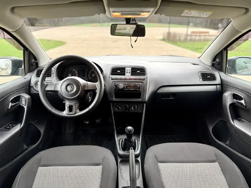 🚙 volkswagen polo 💰цена: 720 000р 🏢город: мариуполь 📅год выпуска: 2015 🧾пробег: 99 930 км. ⚙️двигатель: 1.6 ⛽топливо: бензин ⚙️кпп: механика 📞 телефон: +7-949-727-41-51 +7-989-263-55-56 +7-949-551-91-52 💾 описание: polo se. .. emoji/40/e29c85.png')">✅ 1 владелец за всю историю. ✅ отличное состояние. ✅ надежный двигатель. ✅ маленький расход топлива. ✅ подтвержденный пробег. ✅ салон как новый. ✅ техническая часть на 5+. ✅ оцинкованный кузов. улица шевченко 2️⃣6️⃣9️⃣ 🏦 возможна продажа в кредит по двум документам. - фотография - 9