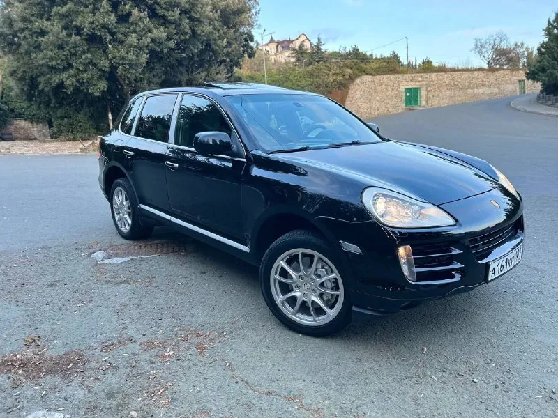 Продам автомобиль в оригинальном, заводском состоянии!(что большая редкость для этих машин) cayenne... - фотография