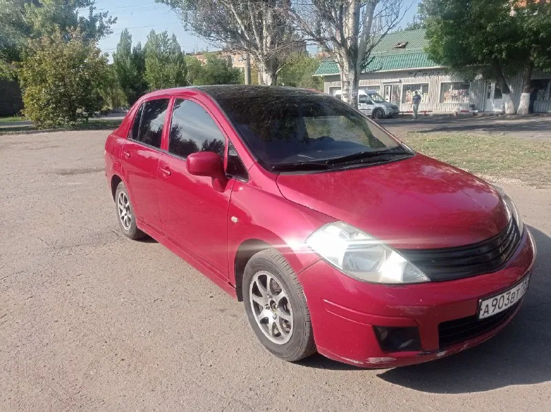 Nissan тида, 2010 год, 1,6 объем, бензин. кондиционер работает, подогрев сидений два передних, четыре стеклоподъёмника. 550тыс. +79494170737. 📞 звоните: +7(949)4170737 - фотография - 10