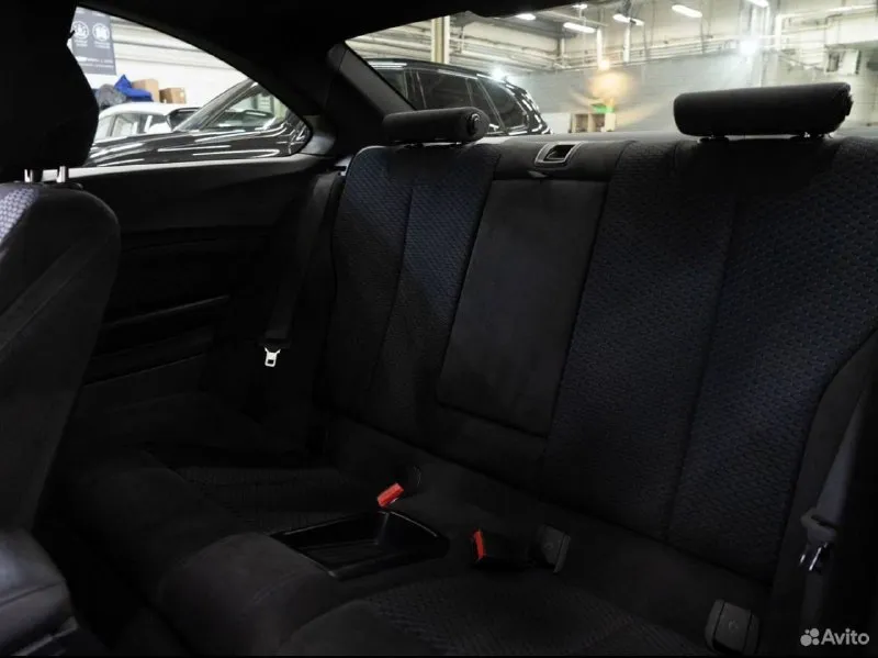 Продам свой личный автомобиль 2017г в отличном состоянии. машина пригнана из германии (не биток из грузии) и прошла 170000 по немецким дорогам, сейчас пробег 240000. коробка автомат, в м-пакете 224 л. с. я в россии второй владелец. своевременное обслуживание в профессиональном сервисе бмв, салон ухожен, в машине не курили!!! машина ухоженная все обслужено, ничего делать не надо. новая зимняя резина. два комплекта ключей, сервисная книжка. обмен не интересует. цена: 2350000 +7 (949) 322-01-25 +79882535659 ватсап, торг у капота. 📲 tg: q q 📞 звоните: +7(949)3220125 - фотография - 5