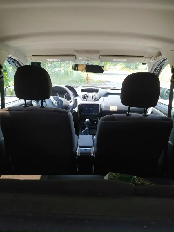 Renault дастер 2014 г 2.0 мт полный привод отличное состояние и комплектация интересующие вопросы по тф +79496328824( макс ) 1219000₽ торг при осмотре макеевка 📞 звоните: +7(949)6328824 - фотография - 8