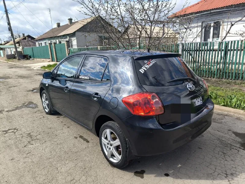 Продам toyota auris 1.6 mt. 2008 г. в. в хорошем техническом состоянии. пробег 232 000. реальный. ! !!. в 2024 г. сделано большое то ходовой части, поменяна рулевая рейка, тормозные диски, заправлен кондиционер. и.т. п. в серьёзных дтп не участвовал. цена 580000 т. р. мариуполь. +79493766820 - фотография - 2