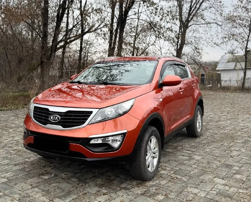 Продам kia sportage в отличном внешнем и техническом состоянии. Год выпуска 2010! Двигатель 2.0 бензин. Коробка механика.
✅Автомобиль не бит и не крашен! Полностью родной окрас🚘 гильзовался, катализатор удален✅
Родной пробег ✅ подтвержденный автотекой👍. Авто обслуживалось у официального дилера, все документы и заказ наряды в книге т. О.
Автотека полностью зелёная. Без единого дтп.
Все больные места и днище автомобиля в отличном состоянии! Салон чистый и ухоженный! С документами полный порядок, переоформление без проблем, продажа от собственника✅техническая часть полностью обслужена! Двигатель работает без посторонних шумов!ходовая в хорошем состоянии! С круизом, кондиционер, подогревом зоны дворников, зеркал, электроприводом зеркал, парктроником, датчиками дождя, света, подушки безопасности, abs, esp! Работает всё до каждой лампочки!автомобиль вложений не требует. Осмотр антрацит
💸Цена 1млн 190 тыс руб. Торг реальному покупателю.
☎ +79592713424
☎ +79591967184

📞 Звоните: +7(959)2713424 - фотография - 2
