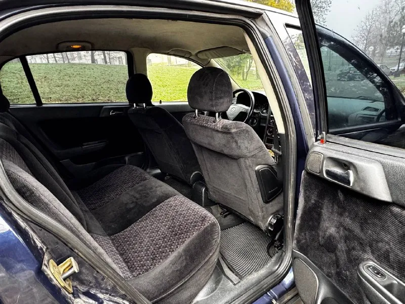 В продаже opel astra g 2000 года выпуска 🔥 цена 295.000 ₽, торг быстрому покупателю! 🔥 автомобиль на моторе 1.6 16v. работает отлично, не троит и не дымит. коробка механика, никаких проблем нет. передачи не выбивает. ходовая обслужена. по кузову есть жизненные моменты. салон в отличном состоянии! новая зимняя резина! автомобиль пригнан из германии. пробег 250.000 км. сервисные книги. хорошая комплектация: мультируль, 4 стеклоподъемника, кондиционер, деревянные вставки в салоне, 6 подушек безопасности. по документам полный порядок осмотр центр донецка 🔥 цена 295.000 ₽, торг быстрому покупателю! 🔥 ☎️ +7 (949) 628-72-17 📞 звоните: +7(949)6287217 - фотография - 10