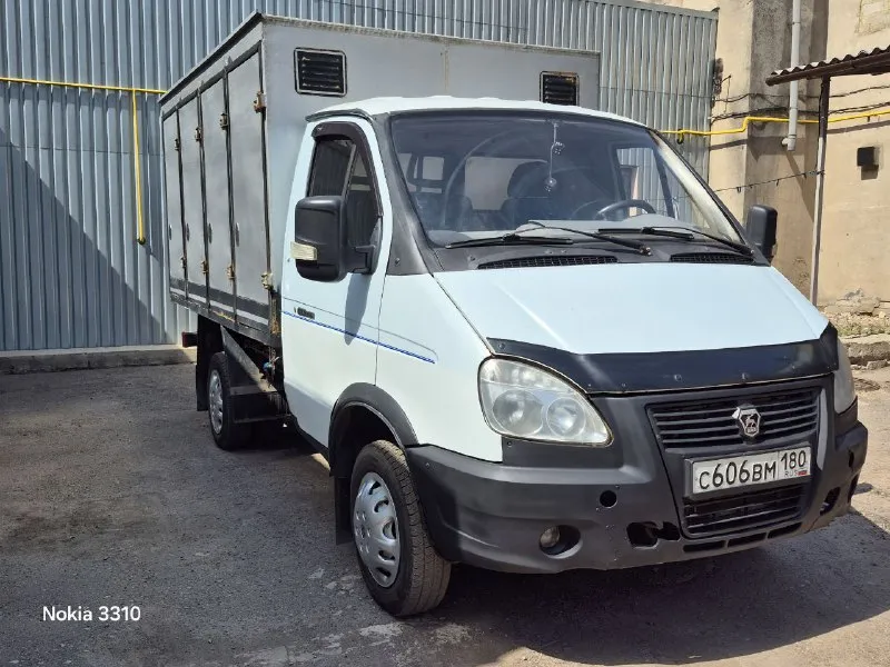 Продам газель хлебный фургон 2008 год. газ метан, хорошее состояние. зимняя резина. капиталился, про... - фотография
