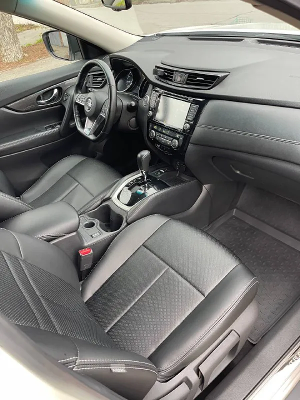 Nissan x-trail 2019г. цена 1.900.000р. мотор 2.0i (147 л. с.) акпп автомат (7 ст) пробег 87 тыс один хозяин☝️ колёса зима и лето🎁🎁 салон кожа без ключевой доступ кнопка start/stop танировка обогрев сидений обогрев лобового стекла климат контроль круиз контроль полноцветный дисплей led фары датчики дождя и света колеса r17 электропривод зеркал парктроники, камера заднего вида мультируль тел: +79499717949 осмотр донецк ватсап, телеграмм +79779106272 - фотография - 8