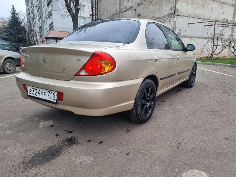 Продам kia spektra
2007 Год выпуска
Автомат
Обьем 1.6

Комплектация
Кондиционер
4 Стеклоподъемника
Подогрев сидней
Электро зеркала
Мультимедиа

Автомобиль в хорошем состоянии вложений не требует сел поехал
Мотор коробка ходовая
Без нареканий
Мотор не дымит не троит
Тяга отличная

Коробка не пинает не тупит
Переключает отлично

Ходовая в отличном состоянии

Юридически чиста
Штрафов ограничений нет
Остальные вопросы по телефону

325.000
Хороший торг у капота

+79490854396
Город осмотра мариуполь - фотография - 4