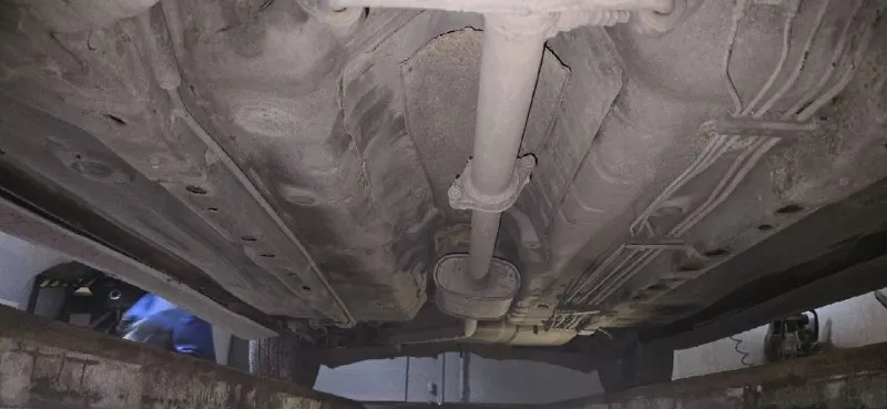 Продам mitsubishi lancer 9 рестайлинг, чистый японец, проверенный надежностью, качеством и комфортом. самой полной комплектации. год выпуска: 2007. в хорошем состоянии по всем параметрам. техническое состояние на 5+ мотор 1,6 отличная динамика работает как швейцарские часы. ⌚️ подвеска отрабатывает мягко и комфортно. 🏀 кпп-5ст механика без нареканий. кузов в хорошем состоянии. в дтп не участвовал. в родном металле без ржавчины и гнили. остекление заводское. днище и стаканы лонжеронов в хорошем состоянии. в машине имеется кондиционер (рабочий). airbag srs abs подушки безопасности электроподъемники всех стекол 4 доводчика стекол. гур подогрев сидений. подогрев зеркал. подогрев заднего стекла. электропривод зеркал. серво-руль. цент-замок. хорошая музыка. процессорная магнитола с яндекс навигатором. ютубом и много других функций. задние колонки avatar. передние dl audio barracuda. салон чистый и опрятный в дорогих чехлах из эко-кожи. оригинальные evo-коврики для lancer установлены. дорогие led-лампы osram ledriving hl spring в головном свете. птф-линзы в авто работают все, каждая кнопочка. литые диски на хорошей всесезонной резине. по документам все отлично. юридически кристально чист. штрафов, запретов, ограничений, обременений нет. любой вид оформления могу присутствовать с вами в гаи при оформлении. пробег 198000. автотека очень хорошая. место осмотра город донецк. +7949 449 1943. +7949 560 94 73. очень плохая связь, если не дозвонились на этих номерах. telegram пишите, звоните. цена - 510.000 с хорошим торгом. с реальным покупателем. в таком состоянии lancer осталось единицы. больше фото или видео обзор отправлю по запросу 📞 звоните: +7(949)4491943 - фотография - 10