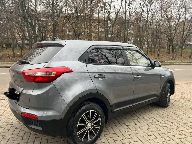 Hyundai creta 2016 года выпуска пробег 140 000 км родной не смотан двигатель 1.6 коробка автомат кузов весь в родном окрасе любые проверки по двигателю и коробке без нареканий использовалась одним собственником с салона сигнализация с автозапуском два ключа резина зима новая все остальные вопросы по телефону цена 1 мл 660тысяч +79493929882 - фотография - 7