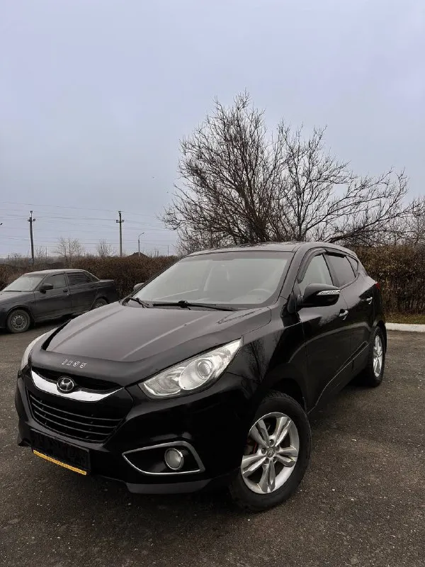 🏎 hyundai ix 35 📆 год выпуска: 2012 ⚙️ : 2.0 бензин 🕹 тип кпп: автомат 🛞 пробег: 137 тыс. км. 🖌 опис... - фотография