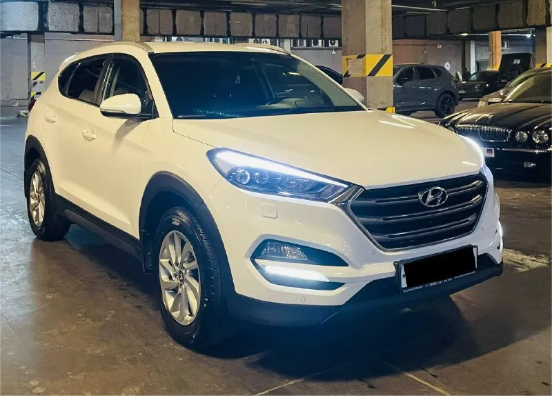 Очень срочная продажа цена снижена 🎁 в продаже крассовер комфортный удобный hyundai tucson рейсталин... - фотография