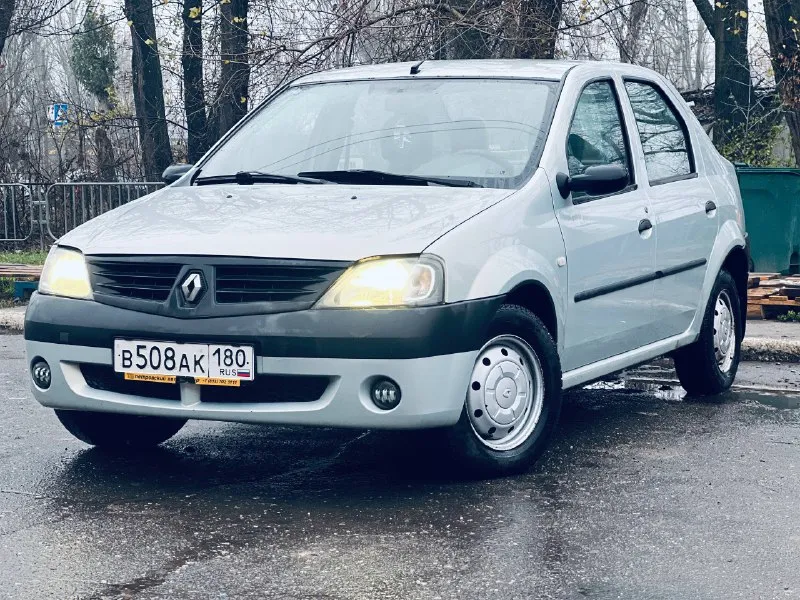 ‼️продам‼️ renault logan 🚖не из такси! 📆декабрь 2009г 🐴200.000 родного пробега ⚙️1.6 механика ♾️макс... - фотография