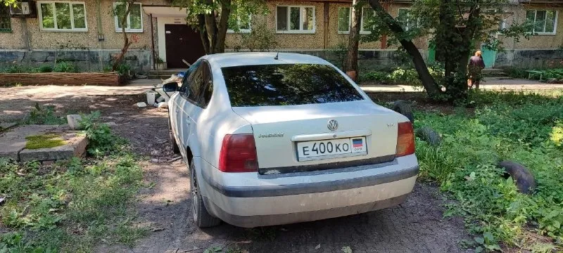 Продам volkswagen пасад б5 гв 2000, обем 1,9тди акпп машина на ходу, масло не ест, не дымит, но есть куда приложить руки так как машина не новая, постоянный днр учёт цена 210 все вопросы в лс обмен тоже интересен +79493166596 📞 звоните: +7(949)3166596 - фотография - 3