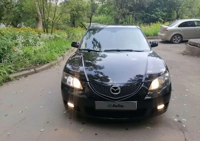 Продам mazda 1.6 механика на полном ходу, комплектация 4 стеклоподъёмника гур центральный замок кондиционер все исправно по электрики все в порядке из минусов лобовое с трещиной и бампер срочных вложений не требует на ходу каждый день пробег260 не мотаный машина с 24 года в одних руках. находится в макеевке цена ниже рыночной 450 торг разумеется будет у машины машина на 180 регионе переоформление без проблем +79494868793 📞 звоните: +7(949)4868793 - фотография - 5