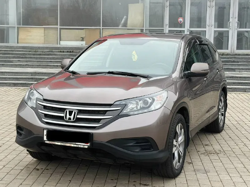 Honda cr-v 2.4 автомат бензин 2015г автомобиль в хорошем состоянии не каких вложений не требует! автомобиль в родном окрасе!!! 1 собственник из самого автосалона!!!! подогрев сидений, круиз-контроль, климат-контроль, мульти-руль, 4wd полный привод, камера заднего вида, парктроник, два комплекта резины, два ключа, с документами полный порядок!!!!! переоформление в мрэо! цена 1.725₽ все вопросы по тел:+79494681080 - фотография - 7