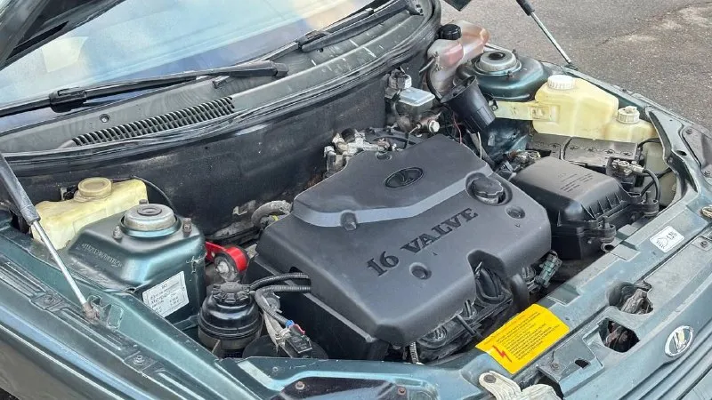 Продам ваз 2112 2007г. в. авто в хорошем ухоженном состоянии! вложения не требует! мотор коробка в полнейшем порядке! днище пороги стаканы низа дверей карманы ниша под запаску все целенькое! кузов в отличном состоянии, не кривой и не косой! без гнилья и ржавчины! все кузовные детали родные, все герметики и швы завод! остекление родное включая лобовое стекло! двигатель 1.6 16 клапанный, 124 модель клапана не гнет! работает ровно, не троит не дымит, масло не берет! коробка передач переключается как положено! без хрустов и вылетов! ходовая в норме, все неровности отрабатывает мягко! комплектация с гидроусилитель руля, подогрев сидений (рабочие), эл. стеклоподъемника, простая аудио система. салончик чистенький и опрятный, без порезов! оформление без проблем! автомобиль документально чист! ценник 280.000т/р торг никто не отменял. тел: +79490064017 - фотография - 8