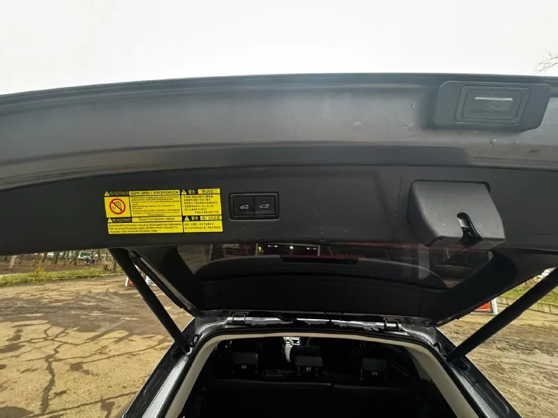 Jac js6 2023 год 1.5л бензин кпп автоматическая 37000км пробег максимальная комплектация от собственника! возможен обмен на бус!!! цена: 1.850.000₽ +7 (949) 725-69-79 ольга 📲 tg: дмитрий 📞 звоните: +7(949)7256979 - фотография - 10