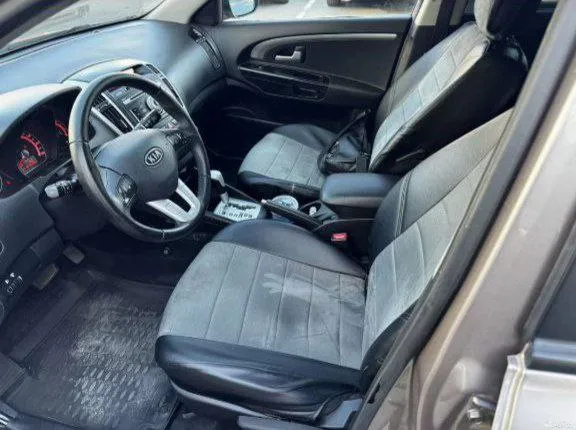 Kia ceed в хорошем состоянии
Вложений не требует
Объем 1.6
Масло не ест
Не пинает
188000 Родного пробега.
2011Года.
2 Владельца.
Автотека зелёная.
Цена 800.000тр.
Торг на капоте
Если не дозвонились пишите перезвоню.
Т+79497313868.
📲 Tg: александр тюрин
📞 Звоните: +7(949)7313868 - фотография - 6