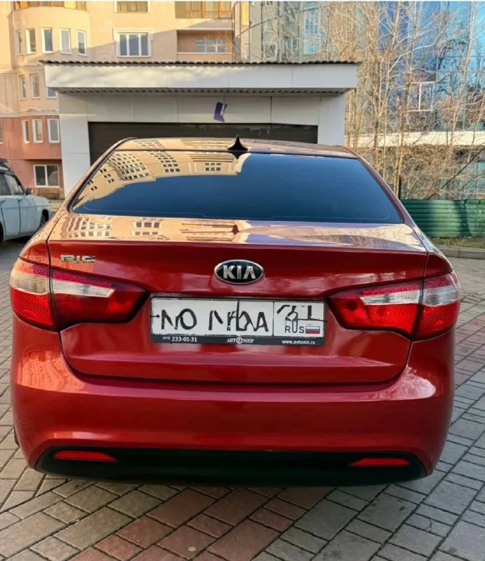 Продам kia rio 1.6 at 2013 года в донецке. Максимальная комплектация

— Пробег 140 тыс. Км
— Все заводские герметики на месте
—Регулярное то
— Птс 3 хозяина, два ключа.
— Зимняя резина новая continental
—Машина в отличном состоянии как внешне, так и технически.

✔️Климат контроль
✔️Подогрев сидений
✔️Обогрев руля
✔️Обогрев зоны дворников
✔️Парктроник передний и задний
✔️Aux, usb, mp3
✔️Электро зеркала
—Двигатель работает отлично
Масло в двигателе свежее, и все фильтра, тянет на отлично, масло не расходует, не дымит и не троит.

— Акпп без пинков, замена масла в коробке на 107 000 тыс км.

Ходовая часть в полном порядке, ничего не стучит, не гремит. Тормозная система обслужена

— Салон в отличном состоянии, ничего не затерто, все работает, все включается.

— За машиной очень хорошо следили.

— Полный пакет документов, без штрафов, залогов.
💰💰💰870.000 Руб торг
📞 79493175279 - фотография - 5