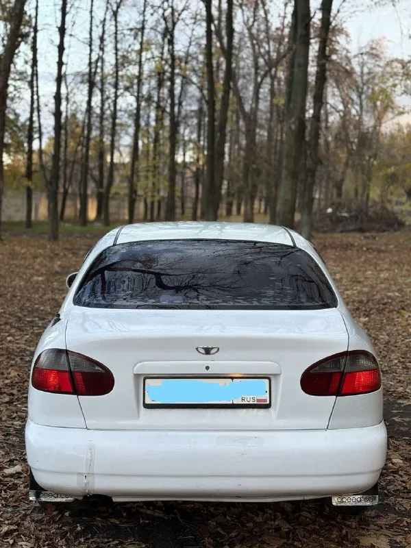 Продам zaz-daewoo 🔥 год выпуска:2002🔥 пробег, км:200.000 🔥 модификация:1.3мт 🔥 тип двигателя:газ/бензин🔥 коробка передач :механика 🔥 привод:передний🔥 тип кузова : легковой седан🔥 koмплeктaция: comfort🔥 цвет: белый🔥 в продаже zaz-daewoo на полном хожу, на автомобиле установлено газовое оборудование, так же авто работает и на бензине. поменян мотор, старый блок лежит в багажнике. установлена сигнализация с центральным замком. стоят красивые диски на хорошей резине. автомобиль на 180 учете, полное переоформление (стс, птс, дкп). установлена магнитола с хорошей музыкой. мотор-заводится с пол оборота, работает хорошо, не троит, не глохнет. кпп-все передачи включаются без хрустов, ничего не выбивает. салон в замечательном состоянии, был переделан под красный цвет, выглядит шикарно. ходовая в замечательном состоянии, едет мягко. так же имеется видео, по просьбе отправлю для более лучшего осмотра авто. цена:175.000 тысяч возможен пригон по договоренности. возможен обмен. номер для связи:+79495752024 - фотография - 2