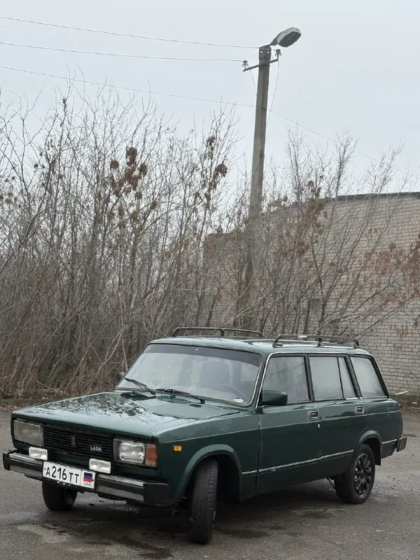 Продам ваз 21043 🔥 год выпуска:1992🔥 пробег, км:200.000 🔥 модификация:1.3мт 🔥 тип двигателя:бензин🔥 коробка передач :механика 5ступка 🔥 привод:задний🔥 тип кузова : легковой универсал🔥 koмплeктaция: comfort🔥 цвет: зеленый🔥 в продаже рабочая ласточка, на полном ходу. из последнего сделано:запчасти-антифриз, масло, фильтр, шланги на печку, прокладка клапанной крышки, рем вставка, проставки, резинки, резинки стабилизатора, шаровые 2,сайлетблоки рычагов, бублики, болт верхнего рычага, реактивные тяги, болты к ним,2 задних амортизатора, рем комплект полуось, колодки и тормозуха, шлифовка головы. мотор заводится с пол оборота, работает идеально, не троит, не глохнет. кпп-5 ступка, все передачи включаются, без хрустов, ничего не вылетает. салон в хорошем состоянии для своих лет. ходовая вся сделана полностью. свет-ксенон, все положения работают. так же имеется видео, по просьбе отправлю для более лучшего осмотра авто. цена:109.999 тысяч возможен пригон по договоренности. возможен обмен. номер для связи:+79495752024 - фотография - 10