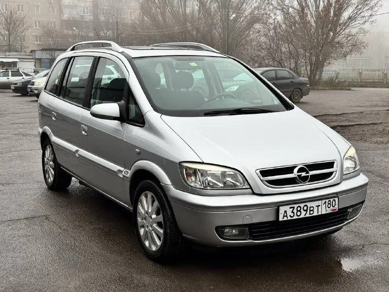 Opel zafira a cng 2005 года выпуска 1.6 бензин/газ метан заводской 193.000 км пробег механика 1 владелиц, в 2018 году пригнали из германии авто не бито все стекла заводские включая лобовое состояние огонь цена:570.000 руб. торг у капота все интересующиеся вопросы по тел отвечу либо при встречи +79493829905 - фотография - 2