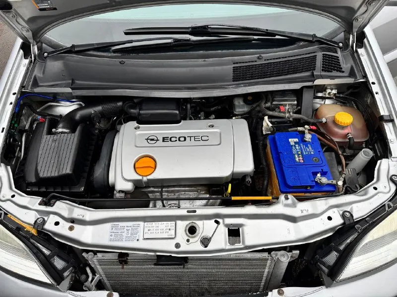 Opel zafira a cng 2005 года выпуска 1.6 бензин/газ метан заводской 193.000 км пробег механика 1 владелиц, в 2018 году пригнали из германии авто не бито все стекла заводские включая лобовое состояние огонь цена:570.000 руб. торг у капота все интересующиеся вопросы по тел отвечу либо при встречи +79493829905 - фотография - 9