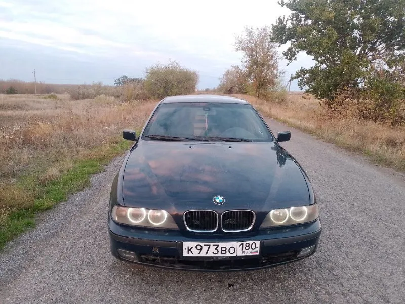 Продам bmw е39 96г 420₽ хороший торг салон кожа целый не порван двигатель 2л м52 коробка механика хо... - фотография