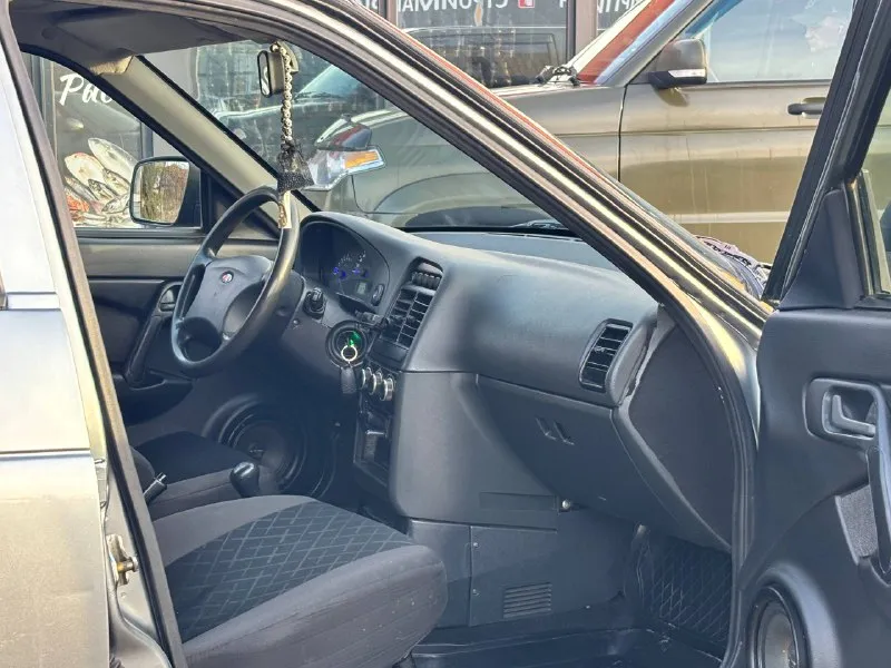 Продам личный автомобиль✅ bogdan/ ваз 2110✅ 2011 года выпуска✅ пробег: 249:000т. км. ✅ собственник✅ документально все чисто✅ полное переоформление на вас в мрэо✅ авто в отличном техническом и внешнем состоянии! все силовые части конструкции в прекрасном состоянии! в сварке авто не нуждается! техническая часть на отлично! 1.6 16v 124 работает изумительно и без посторонних шумов, масло не берет! масла фильтра заменил перед продажей. ходовая мячик, посторонние звуки отсутствуют! имеется: эл. стеклоподъемники, боковые зеркала приора 2 с электро регулировкой, евро обшивки дверей, приятная аудио система, дополнительно зашумел весь автомобиль! в общем делал все для себя и обслуживал во время! на данный момент вложений по авто никаких не требуется! документы кристально чистые, оформлена на меня! переоформление на вас без каких либо проблем! продаже без номеров цена 350.000т. р интересует обмен тел: +79497308635. 📲 tg: @ramir_mm 📞 звоните: +7(949)7308635 - фотография - 9