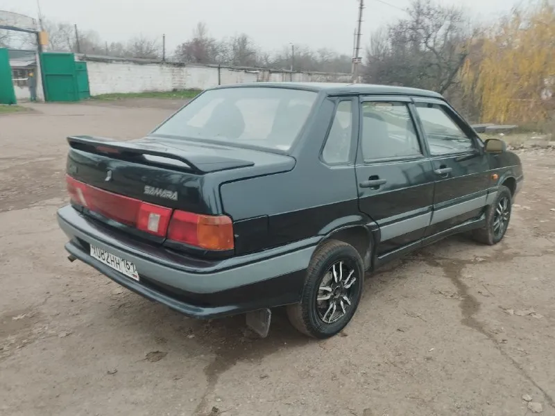 Продам ваз 2115 год выпуска 2003 двигатель 1.5 в отличном состоянии, сухой ничего нигде не течёт. кпп не хрустит, не выбивает кузов в отличном состоянии, без рыжиков и гнили, низа дверей без коррозии, дно пороги стаканы отличные. музыка. литые диски. документы в порядке, оформление без проблем находится в мариуполе цена 255 тысяч рублей +79497361571 📲 tg: олег 📞 звоните: +7(949)7361571 - фотография - 4