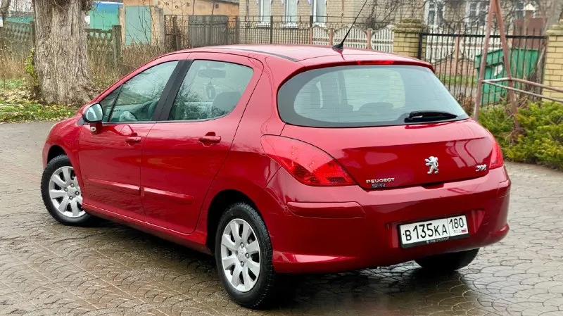 🔥peugeot 308🔥 год выпуска: 2009 тип двигателя: бензиновый, 1.6 пробег: 209 000 км (оригинальный) коробка передач: автоматическая комплектации: • датчики света/дождя • электрорегулировка зеркал • электроподъёмники • круиз-контроль • климат-контроль • мультируль • led-фары • двухстороняя сигнализация цена: 585 000 ₽ автомобиль в отличном состоянии, все системы работают. готов к проверке. юридически чист, без обременений. вопросы по телефону: +7-949-41-55-434. возможен торг. - фотография - 3