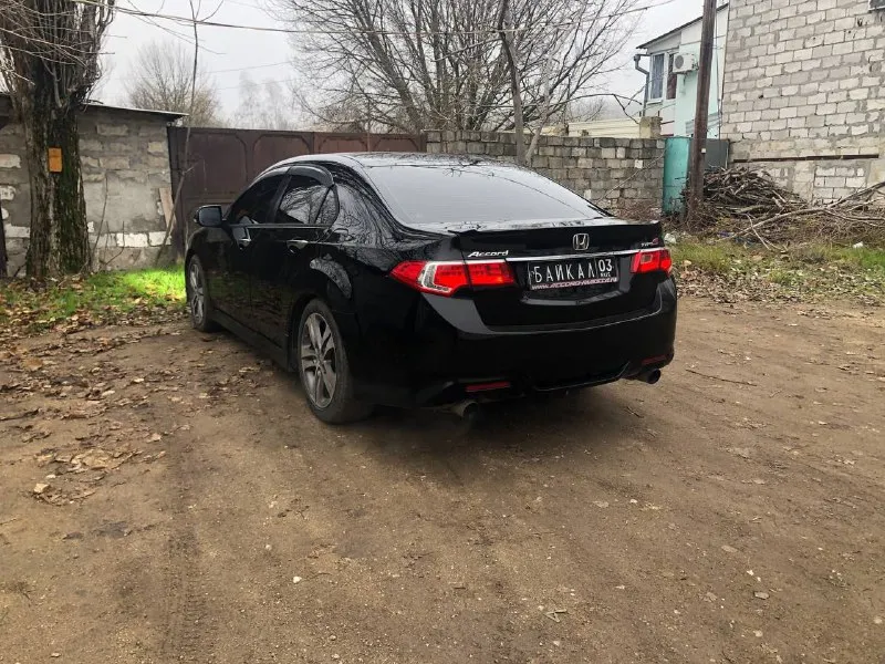 Продам хонду аккорд 2008г. в 2.4 types мкпп 6 ст. кузов весь в родном окрасе, машина ездила по бурятии, соль не видела. красились только бампера. машиной владею более 4 лет, за время эксплуатации была замена двс и коробки. гдт, чеки все на руках. масло от замены до замены, каждые 5т. км. оптика стоит от рестайлинга, новые bi-led линзы в фарах и в птф. по салону новые каркасные чехлы, ева ковры, штатная музыка, черный потолок. по технике машина в отс, денег не жалел, своевременное то. любые проверки за ваш счет. машина находится в мариуполе. цена: 1.3 🍋 торг +79496214006 +79025350513 (тг, ватс ап, макс) - фотография - 9