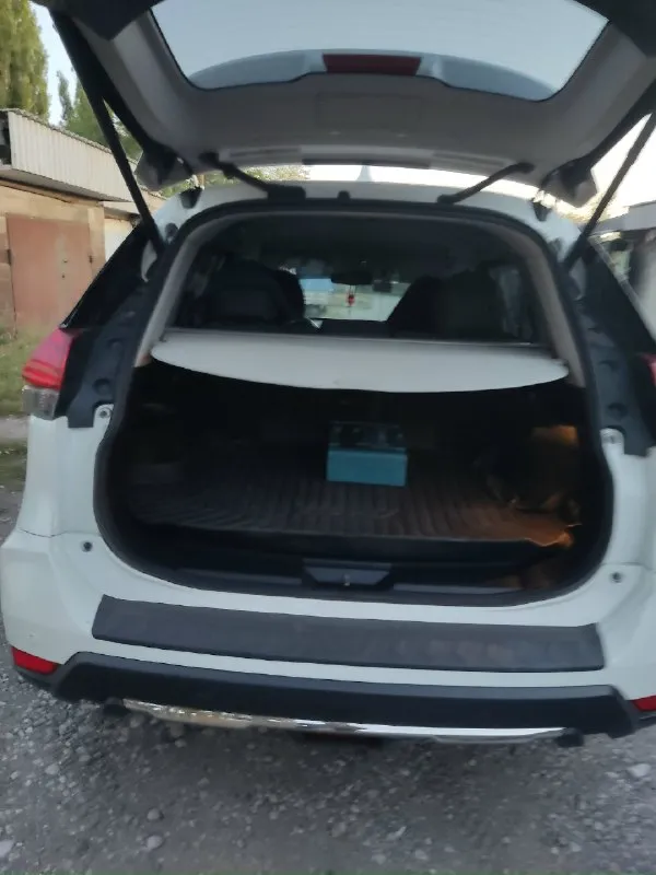 Продам машина nissan хтрейл 2021г в. дв 2.0 пробег родной 62 тыс. км. находу каждый день. акпп. бесключевой доступ кнопка старт стоп круиз контроль подогрев передних сидений парктроник двухзонный климат-контроль, обогрев лобового стекла эл ручник, мульти руль датчик света и дождя. цена 2🍋300тыс. тел +79493126415г. енакиево. возможен обмен. 📞 звоните: +7(949)3126415 - фотография - 4