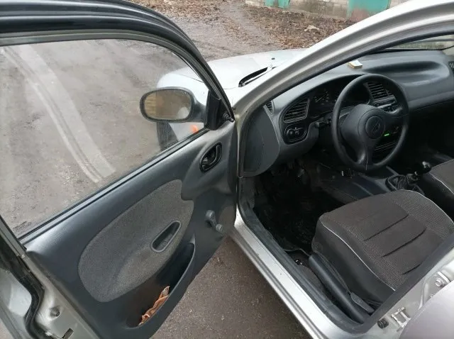 Продам daewoo ланос 2008 год 1.5 газ/бензин пробег 180т польской сборки машина в хорошем состоянии вложений не требует вообще документы в полном порядке переоформление без проблем осмотр макеевка цена 280т телефон для связи +79494905589 📞 звоните: +7(949)4905589 - фотография - 2
