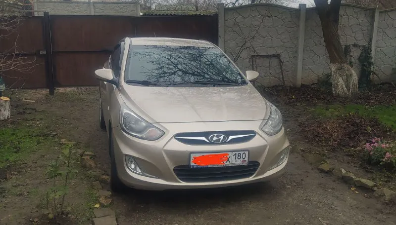 Продам hyundai accent, год выпуска 2012. один хозяин, собственник. двигатель 1,4. кпп: механика. про... - фотография
