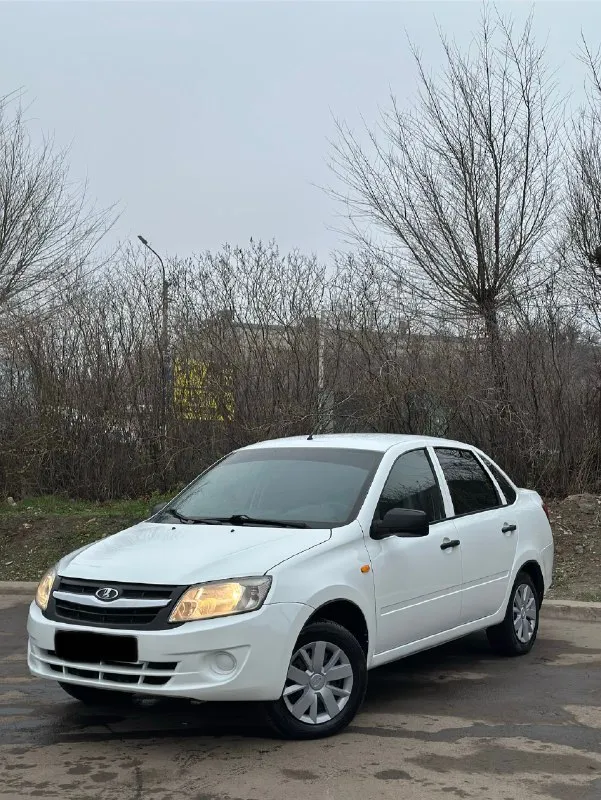✅продам гранту\ ваз granta✅ ✅ ваз гранта/ ваз granta✅ год: 2015г ( эксплуатация с 2016г ) : 1.6 8w п... - фотография