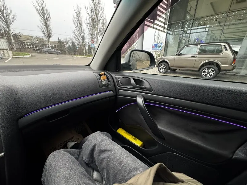 Продам skoda octavia a5 год: 2009 пробег: 290 000 км объем: 1.4, 80л. с. цена 480 000р + торг. по машине было много чего сделано. из последнего: - замена катушек зажигания - ремень грм - помпа антифриза - диск сцепления и корзина - выжимной подшибник 5000км назад заменён бензонасос 1500км назад. масло менялось каждые 7000км. масло не ест. от замены до замены расход приблизительно 200-300мл. по кузову есть возрастные болячки и некоторые недочеты. есть трещина внизу лобового стекла. в салоне контурная подсветка (цвет регулируется любой). на сиденьях чехлы из кожзама. багажник очень большой и вместительный. машина полностью на ходу каждый день без проблем, сел поехал. диски задние есть такие же, как спереди. резина летняя, комплект штамповок отдам в подарок. уступлю реальному покупателю. осмотр машины в г. донецк. на все другие вопросы отвечу по телефону. +79493632238 - фотография - 9