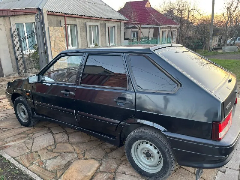 Продам ваз 2114 цена: 220000 2008 год 1,6(81 л. с.) по птс 2 владельца по факту 1 (отец и дочка) машина в отличном техническом состоянии не троит, не дымит коробка переключается без хрустов, все передачи на месте по кузову в отличном состоянии (стаканы лонжероны без рыжиков, днище пороги без единой дырки) стоит простенькая музыка, два стеклоподъемника, магнитола с блютузом, центральный замок и сигнализация с документами полный порядок осмотр г. луганск все вопросы +7 (959) 124-34-14 📞 звоните: +7(959)1243414 - фотография - 4