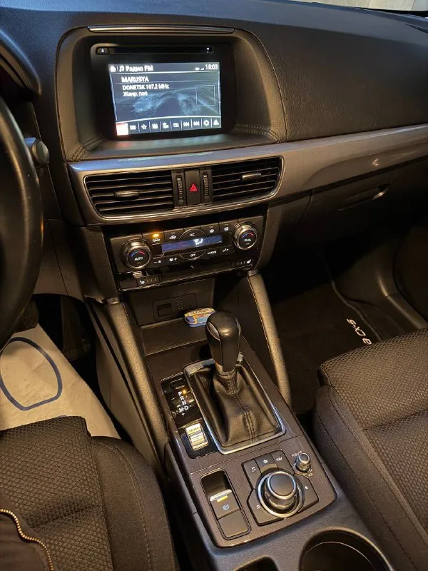 Mazda cx5🔥 2016 год рестайлинг‼️ птс оригинал 1 хоз‼️ мотор 2.0 бензин 149🐎 автомат пробег 180000 км без дтп и без окрасов салон в идеале два ключа коробка и двигатель в идеале хорошая зимняя резина круиз контроль раздельный климат контроль мульти руль подогрев сидений полный электропакет хорошая музыка +79493173682 1.440.000₽ - фотография - 6