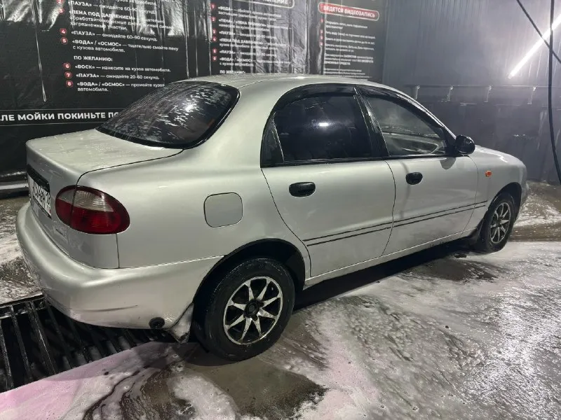 Продам ланос, на полном ходу 2004 год, мотор 1.5, 86 сил газ/бензин по мотору нормально все, коробка в порядке, ходовая часть тоже мотор капиталился 50 тыс назад установлен евро 4 стоит простая музыка находится в городе макеевка, червоногвардейский район цена: 180 торг обращаться по телефону: +79493871156 📞 звоните: +7(949)3871156 - фотография - 2