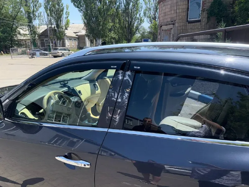 📢 срочно продам или обмен на skoda octavia (а7), возможна доплата в любую сторону. ✅автомобиль premium-класса: infinity ex35 объем:v6, 3,5 л, 302л. с. бензин ✅год:2008 (в рф с 12.2022г) автотека зеленая, электронный птс ✅пробег:150 т. км. (!) подтвержден, все «детские» болячки устранены (металлизированные прокладки и датчик давления масла от mitsubishi) ✅полный привод, 5-ст работает в штатном режиме не дергает, не пинает! ✅ замена масла двс каждые 5т. км. ✅описание: машина полностью обслужена и не основная в семье (для удовольствия). кузов без ржавчины, близок к идеалу. сейчас осталась без гаража - жалко любимицу! ✅богатая комплектация: электропривод сидений, руля и зеркал, память руля и сиденья водителя, люк, подогревы, камеры 360, датчик света, бесключевой доступ, старт/стоп, климат-и круиз-контроль, звук bose, led оптика, мультируль, парктроники, bluetooth, aux и т. д. ✅цена: снижена, пока не продан интересующий вариант - 1,25 ( на обмен 1,35) ✅контакт 📲 tg: @vedix 📞 звоните: +7(949)3707252 - фотография - 3