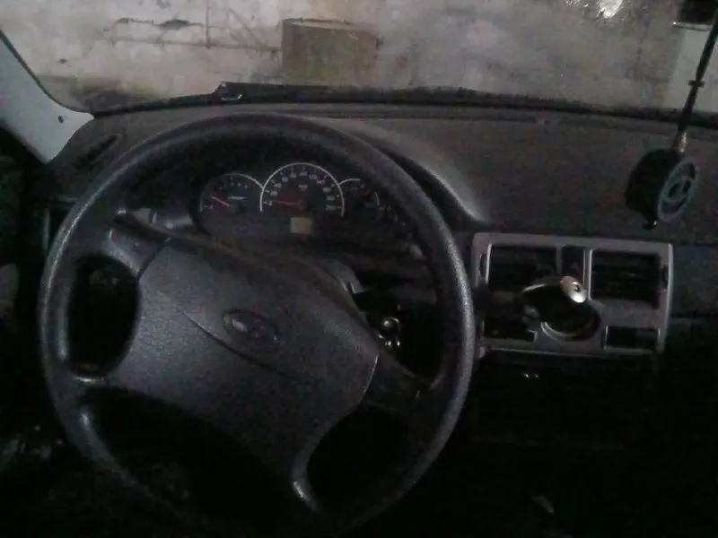 Цена - 250000 город:донецк марка/модель: ваз приора год выпуска : 2011 пробег: 330000 двигатель: 1.6 л. 98л. с тип кпп:мкпп описание:машина технически в отличном состоянии после капиталки, отьездил 50-60к коробка новая отьездила так же 50-60 прошитая+проточка. из недостатков : нужно менять грм, скоро менять масло необходимо занятся салоном а именно дверными картами не успел доделать минимум рыжиков на стыках, небольшие вмятины по кузову остальное в лс, торг или обмен уместен 79064265925 тг 📲 tg: воин 🇷🇺 📞 звоните: +7(906)4265925 - фотография - 3