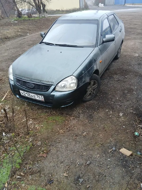 Цена - 250000 город:донецк марка/модель: ваз приора год выпуска : 2011 пробег: 330000 двигатель: 1.6 л. 98л. с тип кпп:мкпп описание:машина технически в отличном состоянии после капиталки, отьездил 50-60к коробка новая отьездила так же 50-60 прошитая+проточка. из недостатков : нужно менять грм, скоро менять масло необходимо занятся салоном а именно дверными картами не успел доделать минимум рыжиков на стыках, небольшие вмятины по кузову остальное в лс, торг или обмен уместен 79064265925 тг 📲 tg: воин 🇷🇺 📞 звоните: +7(906)4265925 - фотография - 7