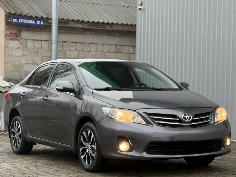 Toyota corolla 2011г двигатель: 1.6 бензин коробка: автомат автомобиль обслужен, вложений не требует! двигатель работает идеально, коробка листает отлично! ходовая часть без стуков скрипов и тд! хорошая комплектация! салон ухожен, не затерт! в салоне не курили! чистая история, 2 владельца. осмотр: донецк цена: 1.070.000 телефон: +79494999290 📞 звоните: +7(949)4999290 - фотография - 3