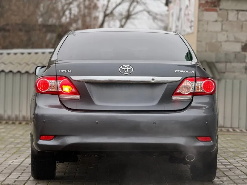 Toyota corolla 2011г двигатель: 1.6 бензин коробка: автомат автомобиль обслужен, вложений не требует! двигатель работает идеально, коробка листает отлично! ходовая часть без стуков скрипов и тд! хорошая комплектация! салон ухожен, не затерт! в салоне не курили! чистая история, 2 владельца. осмотр: донецк цена: 1.070.000 телефон: +79494999290 📞 звоните: +7(949)4999290 - фотография - 4