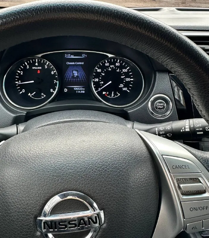 Nissan rogue 2016 надёжный японец двигатель 2.5 ( 171 л. с ) бензин | газ ( вписан в птс ) коробка автомат пробег 107000 км бесключевой доступ запуск с кнопки start | stop 4 стеклоподъёмника электро зеркала электрорегулировки водительского сидения 2-х зонный климат контроль круиз контроль мультируль беспроводная связь bluetooth бортовой компьютер обогрев заднего стекла режимы sport | eco abs | esp разъемы usb | aux | 12v камера заднего вида датчики давления шин датчик света bi-led модули ( очень хороший свет ) дневные ходовые огни противотуманные фары рейлинги диски r17 2 комплекта резины лето/зима 2 комплекта ковриков лето/зима собственник. владею авто 5 лет. родной пробег. в машине работает абсолютно всё. самый надёжный мотор в линейке. на газу эксплуатировалась только во времена сложностей с наличием бензина. машина очень резвая по сравнению с 2-х литровыми версиями цена: 1.750.000 разумный торг у капота. енакиево. +79493386613 феникс и телеграмм 📲 tg: @position_el 📞 звоните: +7(949)3386613 - фотография - 10